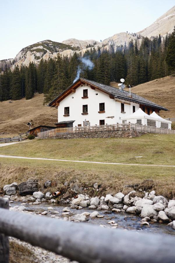 Rifugio Malga Ra Stua Βίλα Κορτίνα Ντ' Αμπέτσο Εξωτερικό φωτογραφία