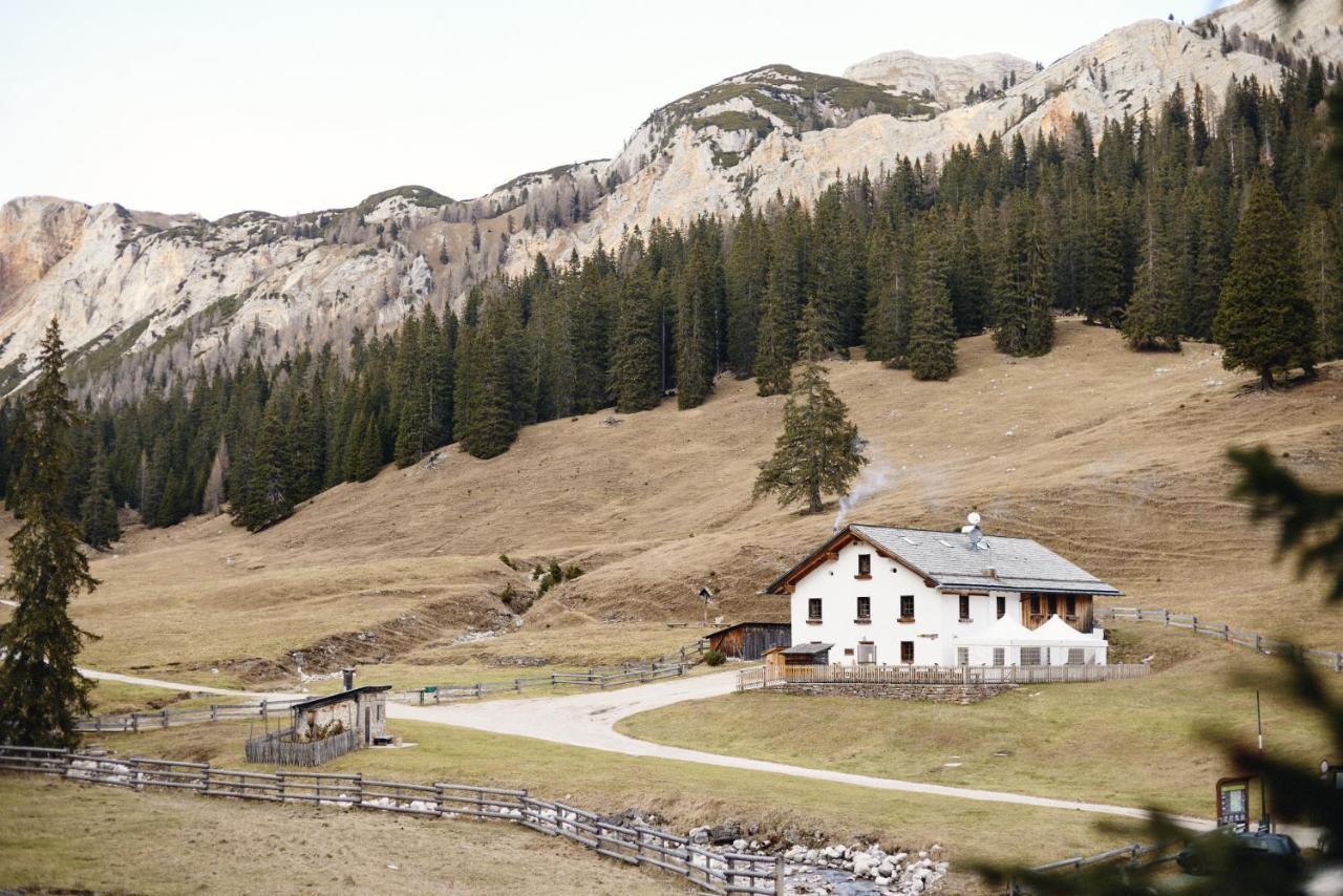 Rifugio Malga Ra Stua Βίλα Κορτίνα Ντ' Αμπέτσο Εξωτερικό φωτογραφία